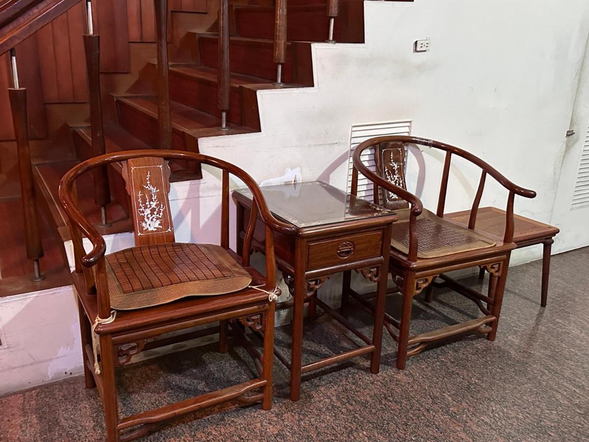 丸松商旅 Hotell Miaoli Eksteriør bilde