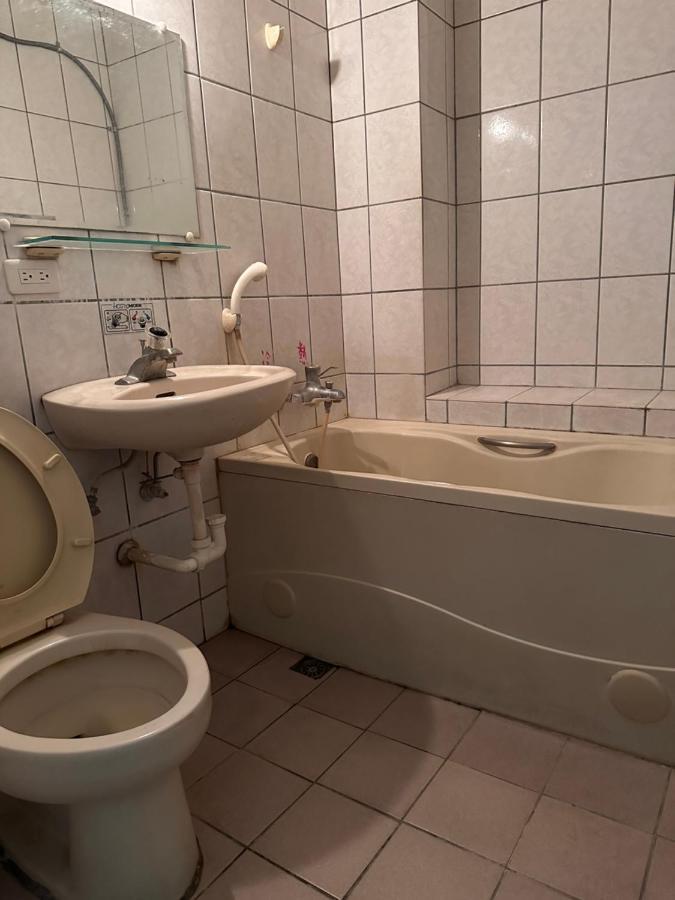丸松商旅 Hotell Miaoli Eksteriør bilde