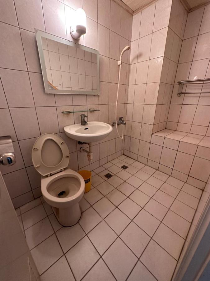 丸松商旅 Hotell Miaoli Eksteriør bilde