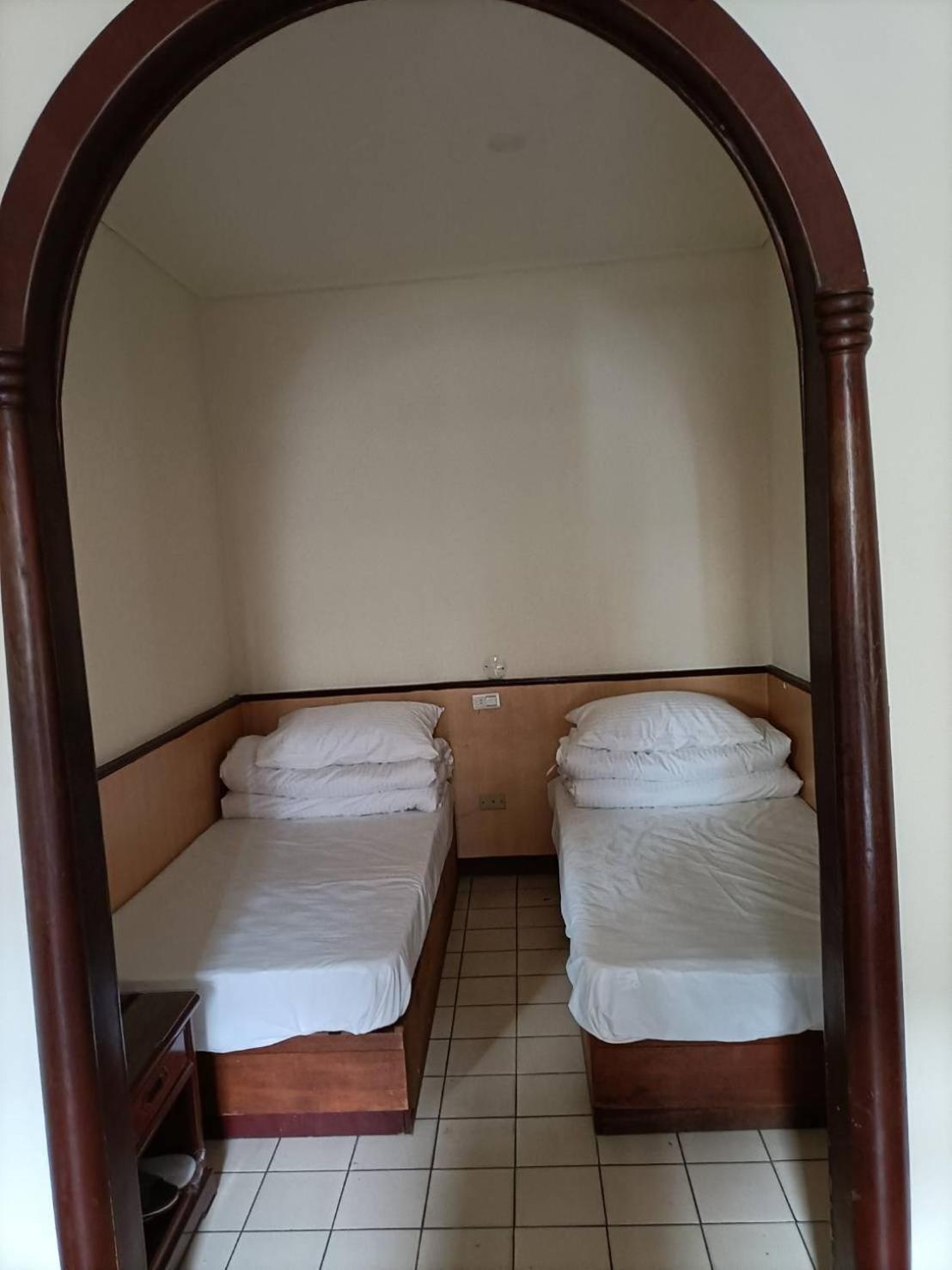 丸松商旅 Hotell Miaoli Eksteriør bilde