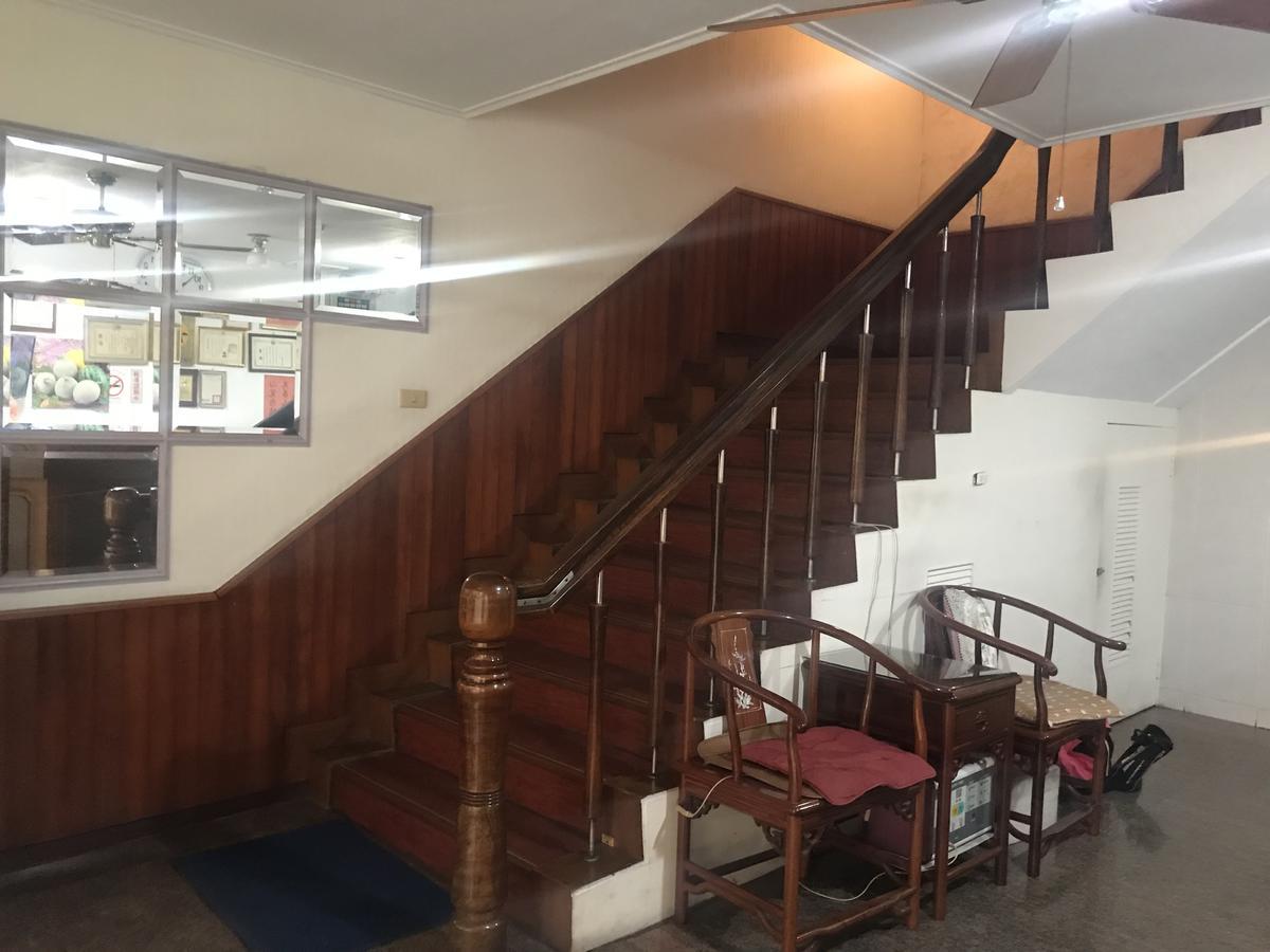 丸松商旅 Hotell Miaoli Eksteriør bilde